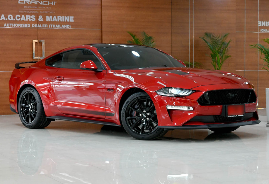 Ford Mustang 5.0 GT Black Shadow Pack 